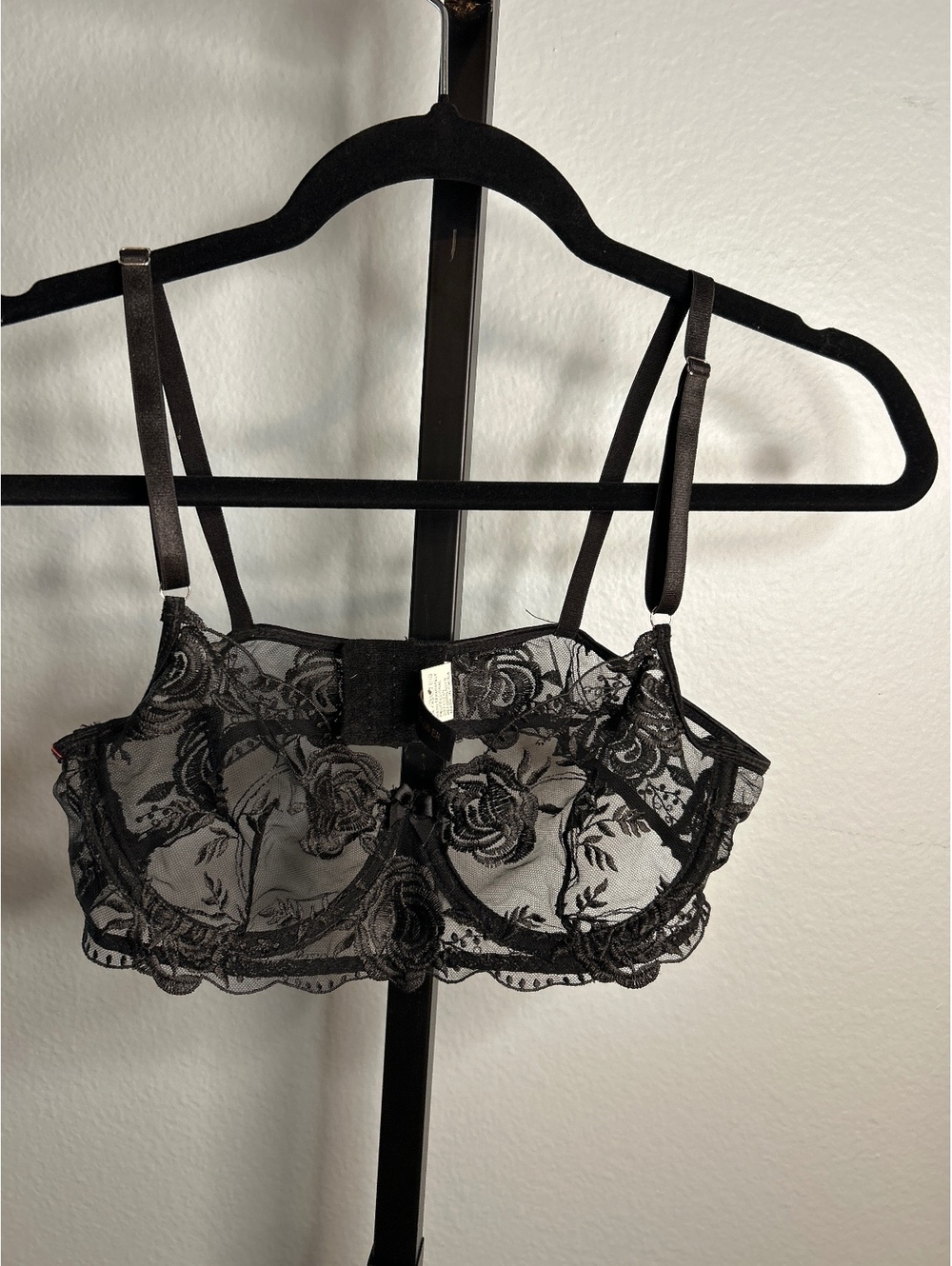 The Little Drawer Black Sheer Floral Lace Bra, Size M